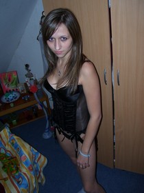 Naked young GF from NY